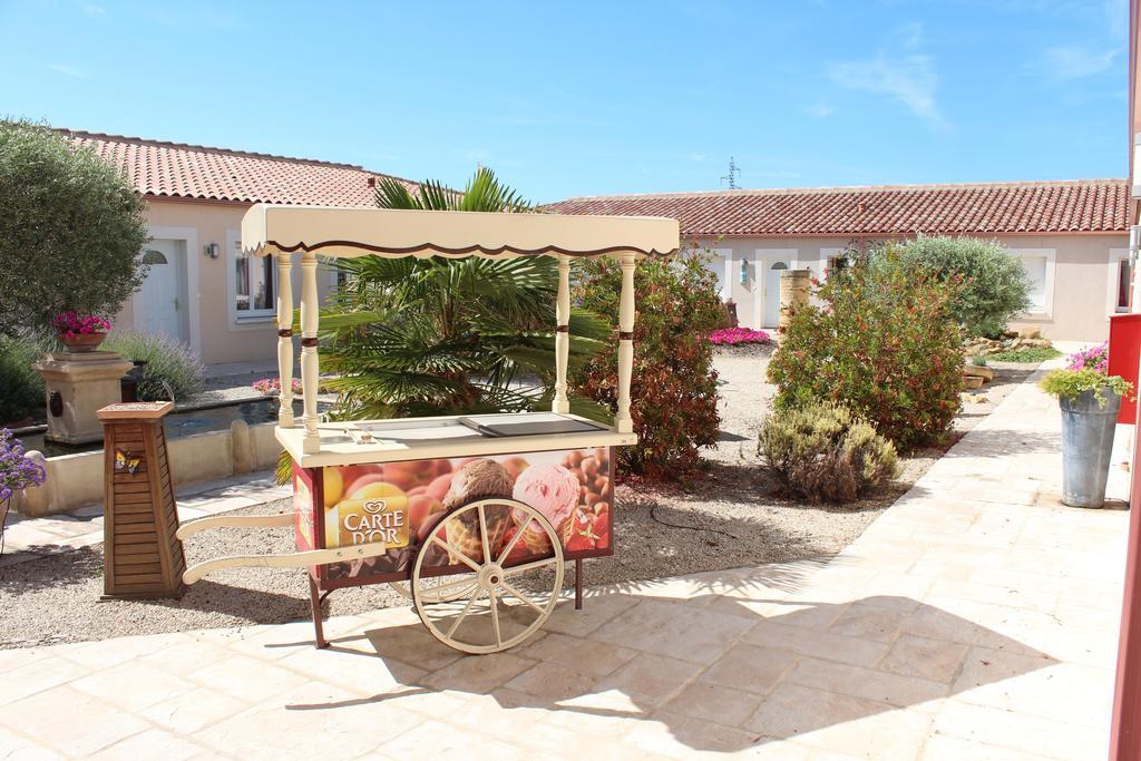 Hotel Et Residence De La Transhumance Сен-Мартен-де-Кро Екстер'єр фото